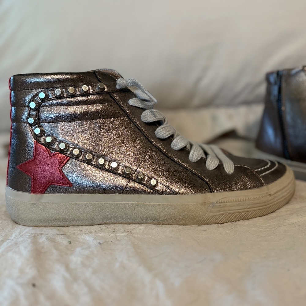 Vintage Havana Sneakers